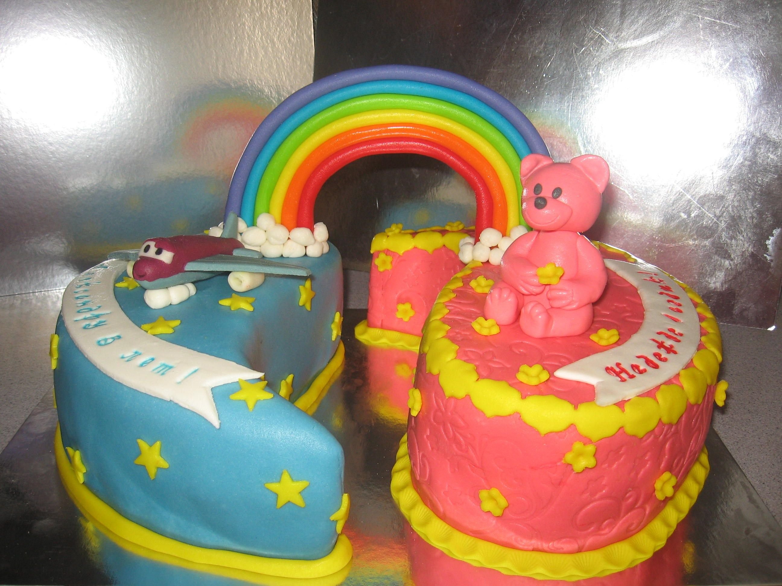 Двойной торт для мальчика и девочки