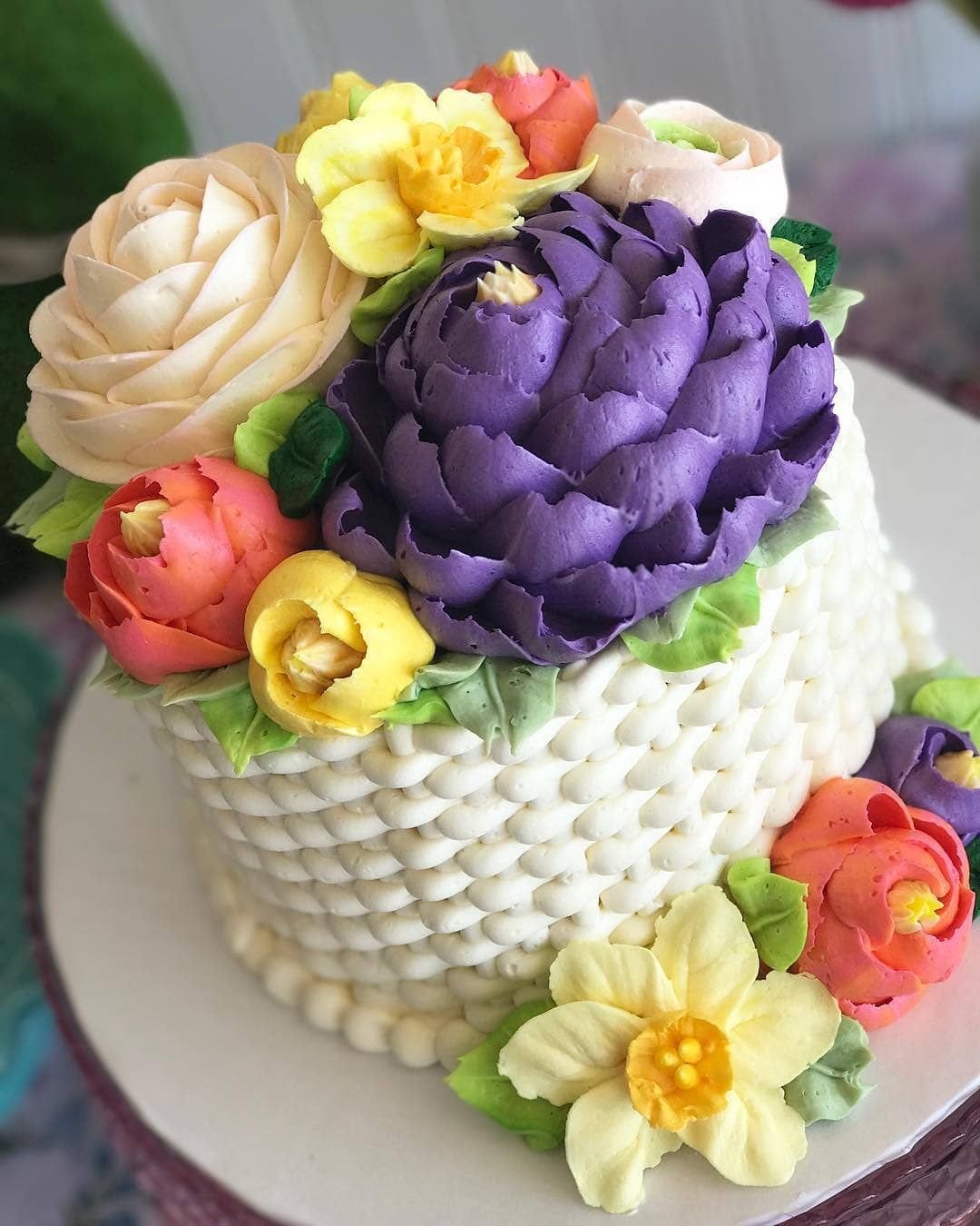 Корзина с цветами торт кремовый фото