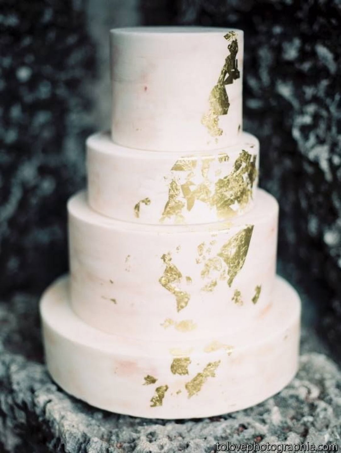 Свадебный торт с поталью