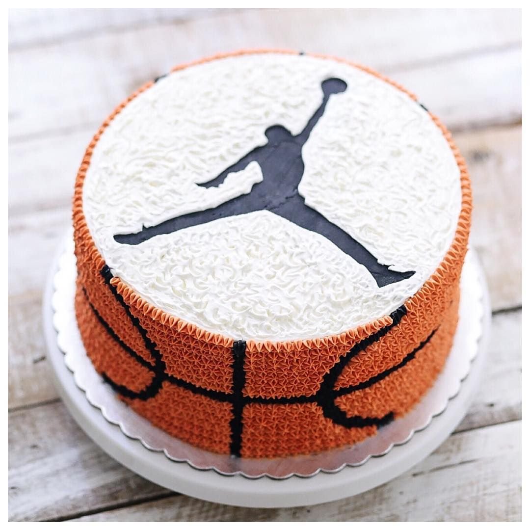 Торт волейбол