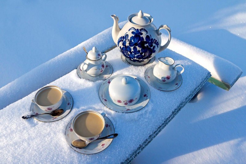 Чаепитие на снегу