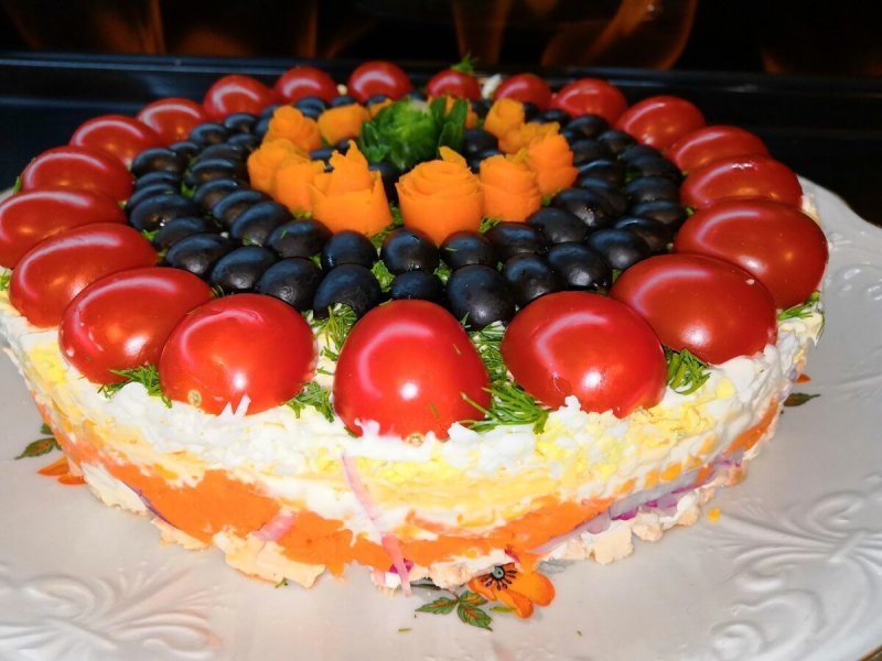 Салат-торт праздничный