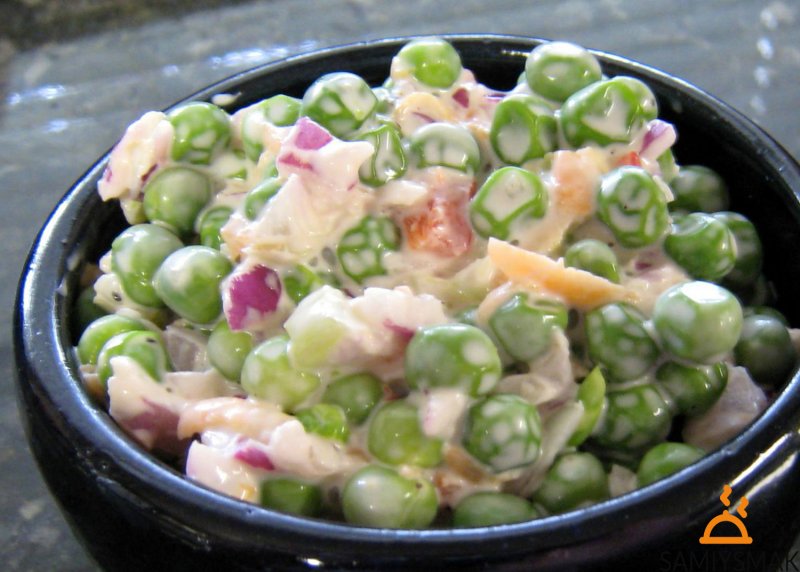 Горошек зеленый в рыбный салат