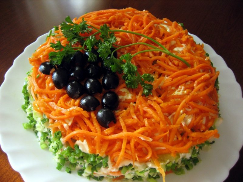 Салат Изабелла с корейской морковью