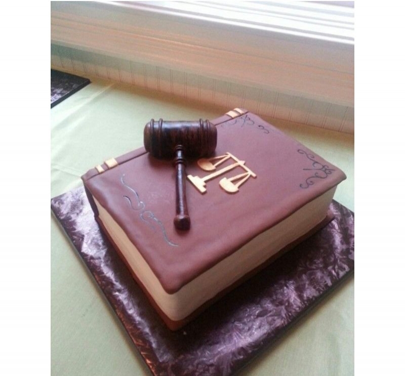 Торт судье на день рождения фото