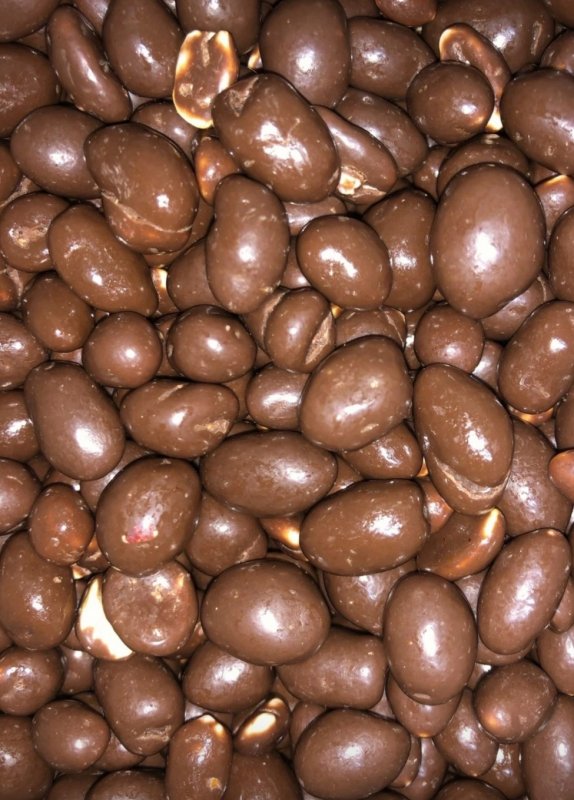 Шоколад с арахисом фон