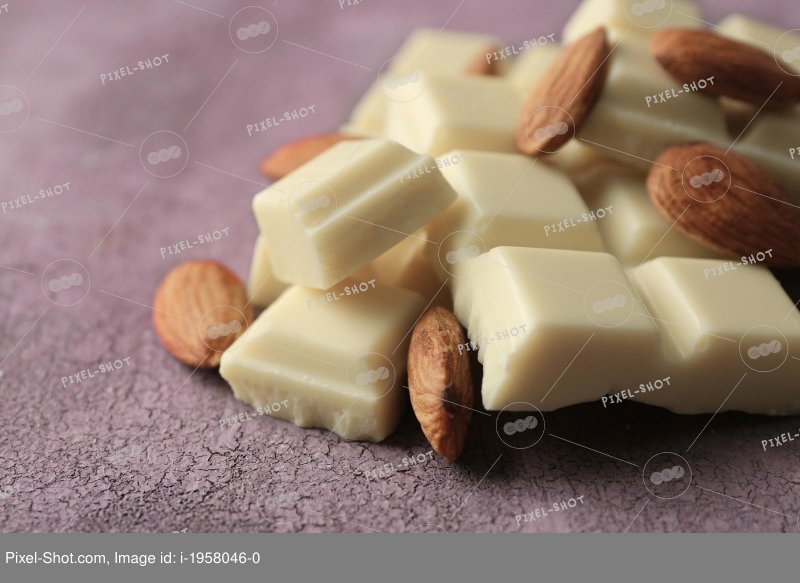 Nuts белый шоколад