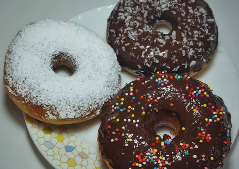 Подушки-пончики «Donut 3d» 40 см