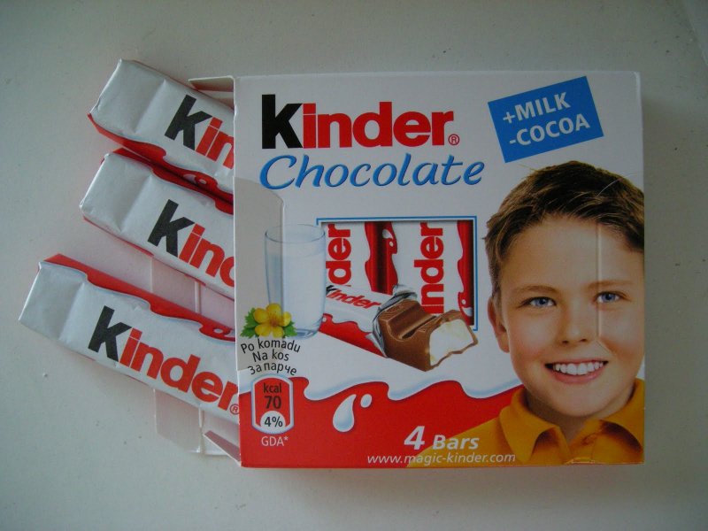 Шоколад kinder Maxi 84 г