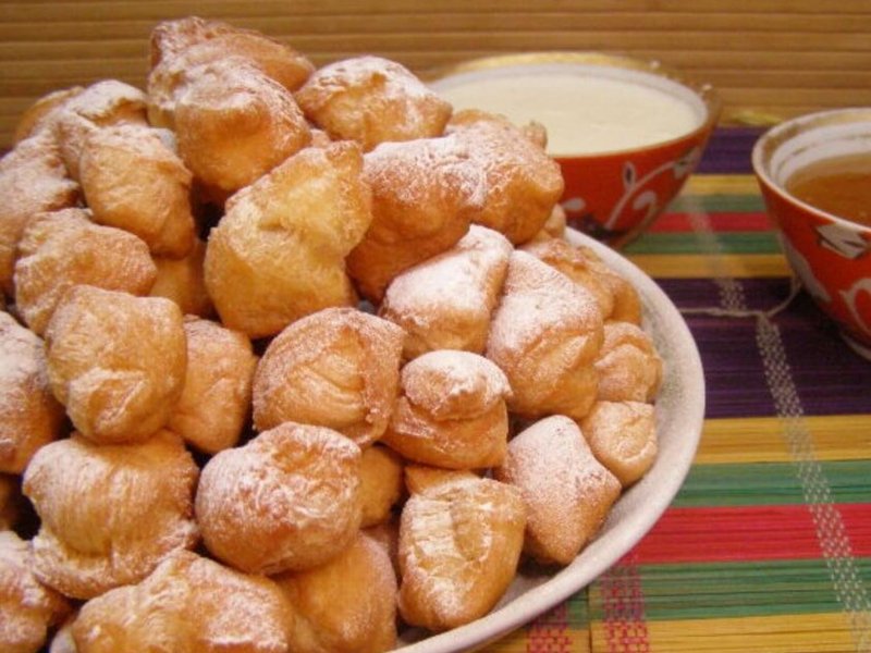 Казахские пончики баурсаки