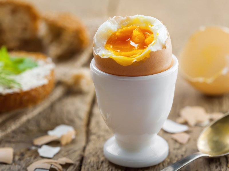 Десерт из яиц и сахара